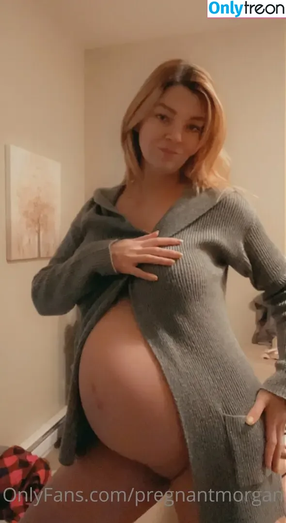 pregnantmorgan nude photo #0005 (expecting_grey)