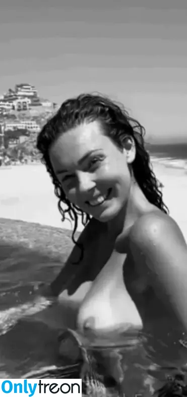 Presley Rhodes nude photo #0014 (Presssme)