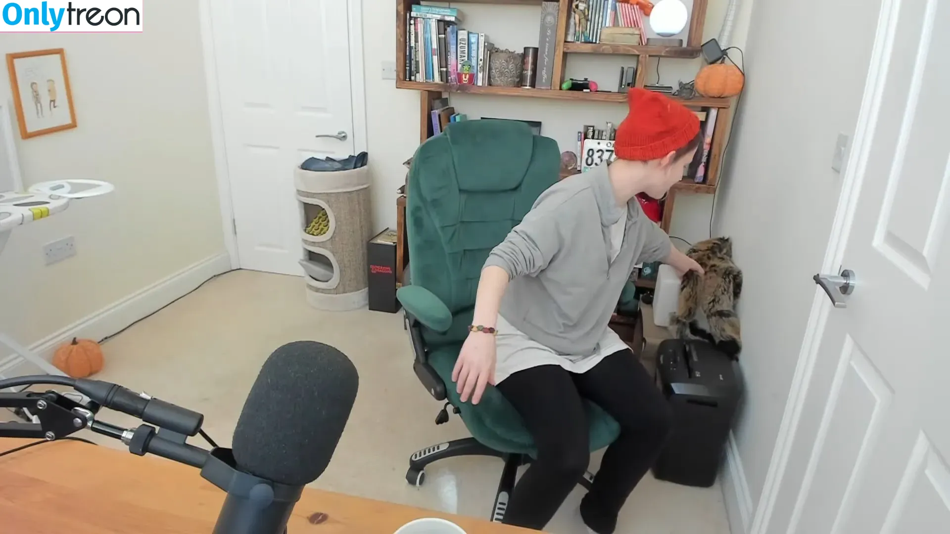 presshearttocontinue голая photo #0011 (Dodger / dexbonus)