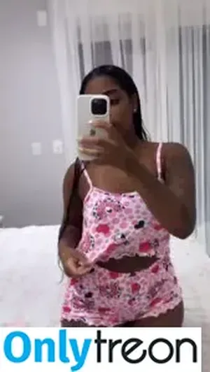 Preta Rai / preta_pessoal / pretaa_rai / pretaarara nude photo #0014
