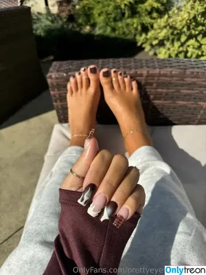 prettyeyesprettytoes / prettyeyesprettyfeet фото голая #0022