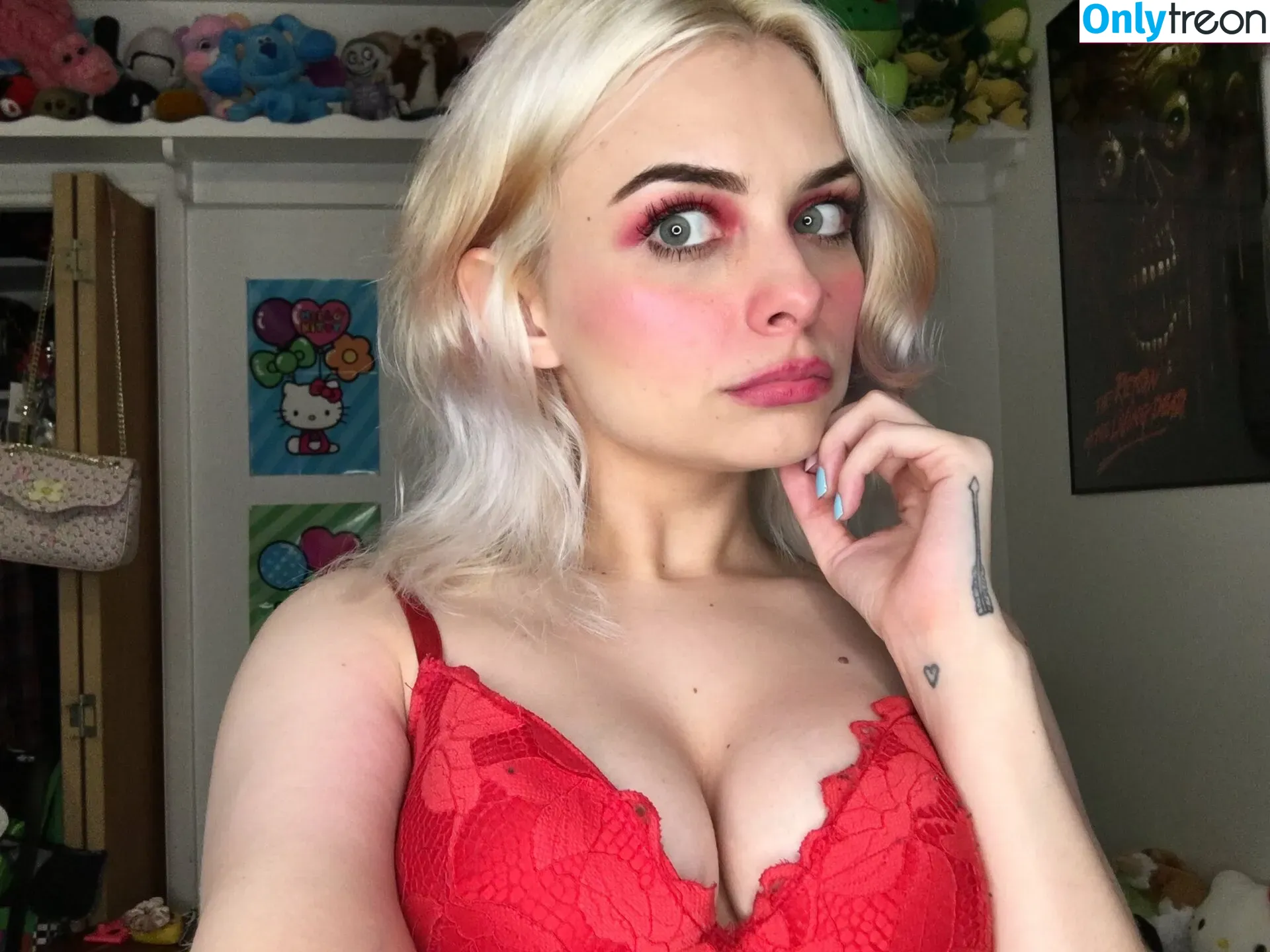 prettyparasite nude photo #0006 (pretty_parasite)