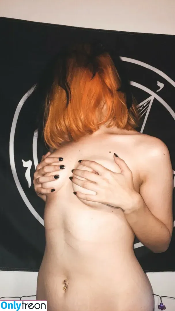 prettyparasite nude photo #0049 (pretty_parasite)