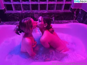 Prettyppwillow / therealwillow.xx nude photo #0005