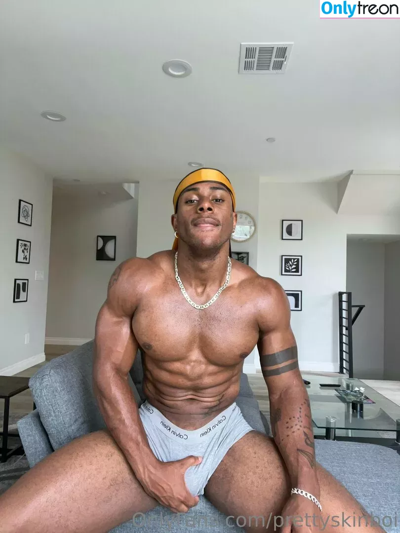 prettyskinboi nude photo #0059 (prettyskinboi)