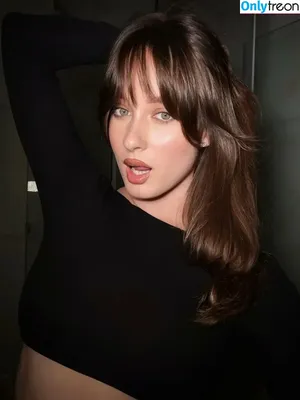 pretylittlething / Julia / prettylittlething фото голая #0288