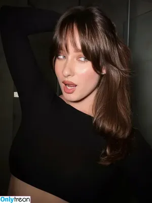 pretylittlething / Julia / prettylittlething фото голая #0289