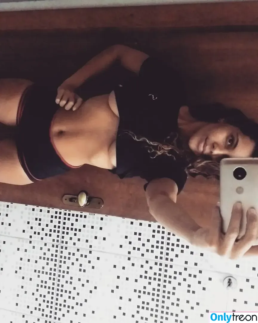 primorenynha голая photo #0019 (primorenynhaoficial_)