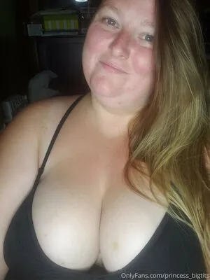 Princess Big Tits / princess_bigtits nude photo #0007