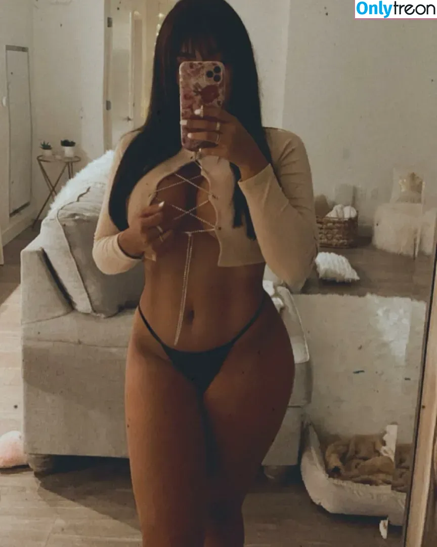 Princess Jasmin nude photo #0031 (Jasmin_duhhh__ / jasmin_duhhh_ / omgjasmin)