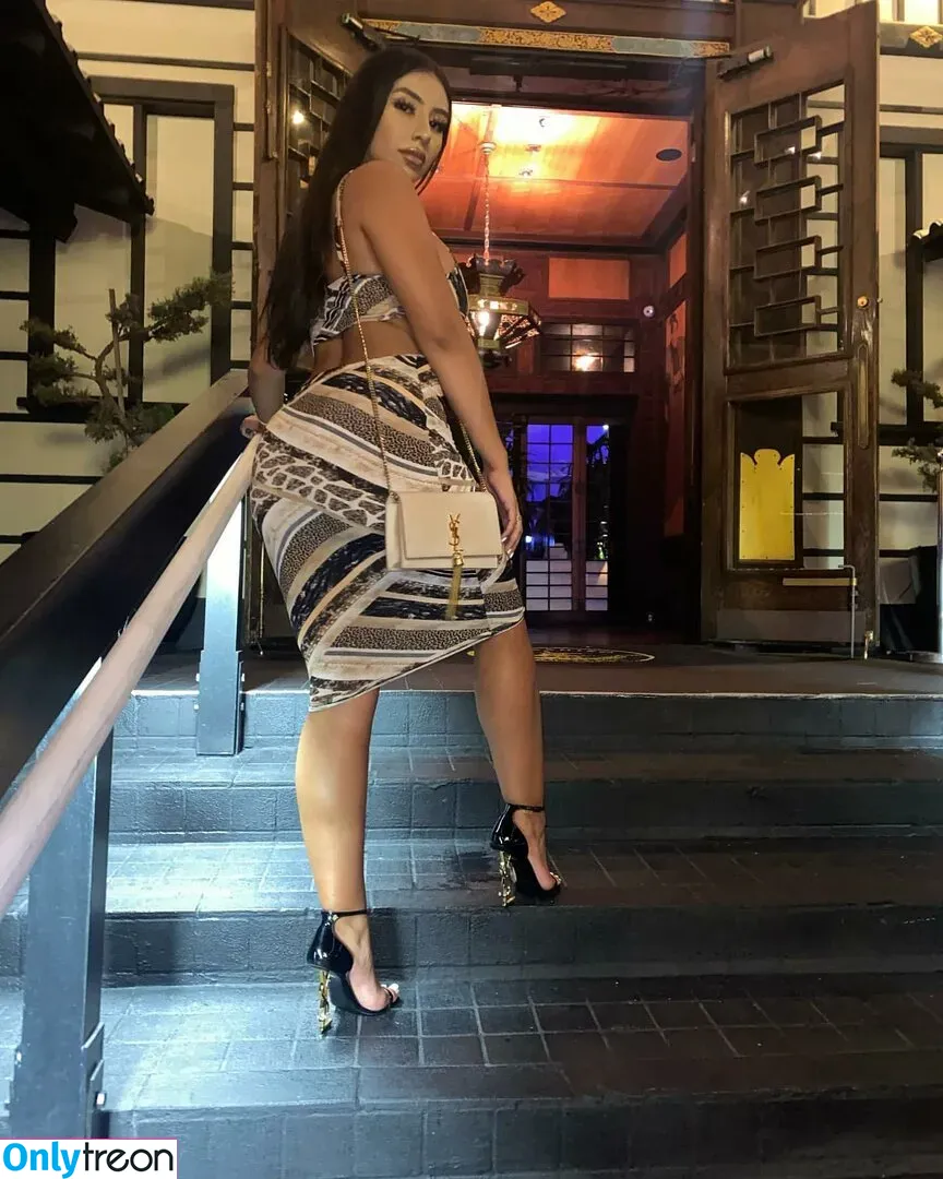 Princess Jasmin nude photo #0042 (Jasmin_duhhh__ / jasmin_duhhh_ / omgjasmin)