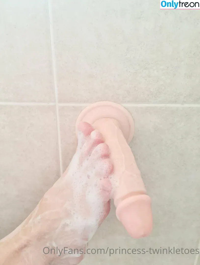 princess-twinkletoes nude photo #0018 (_princesstwinkletoes_)