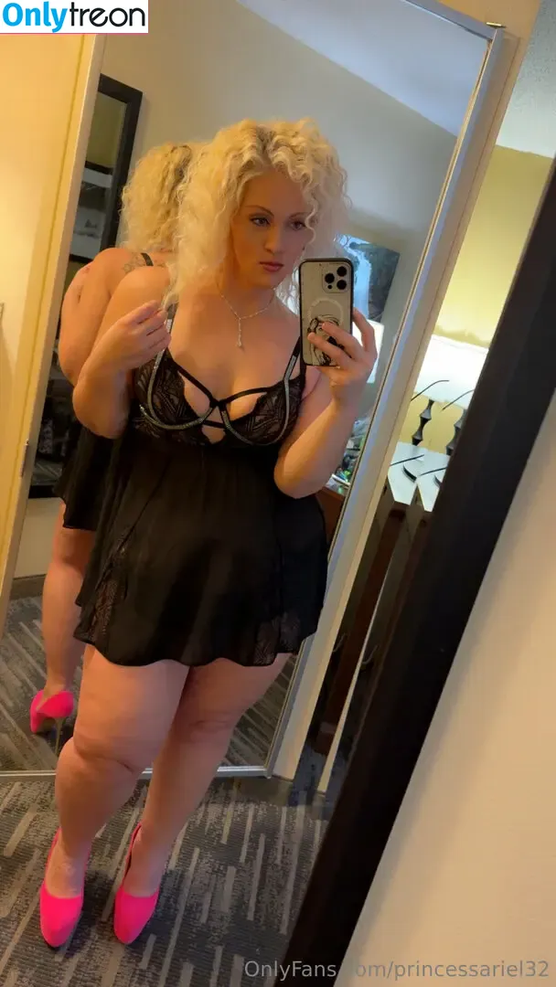 princessariel32 nude photo #0054 (princessariel32)