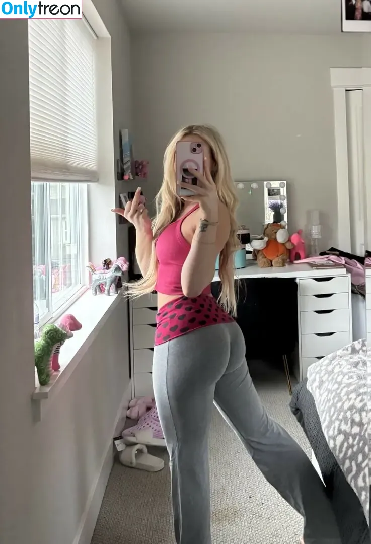 Princessava22 голая photo #0019 (goddessava22 / princessavaa222)