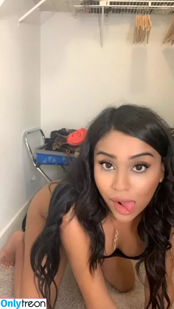 princessbengali nude photo #0003 (jasminelondon03 / nadiarrahmann)