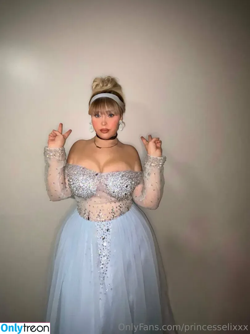 Princesselixxx nude photo #0021 (princesslixx)