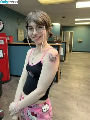 Princessemmagrace / emmamurabito / mightytinyginger nude photo #0009