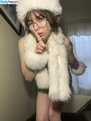 Princessemmagrace / emmamurabito / mightytinyginger nude photo #0029