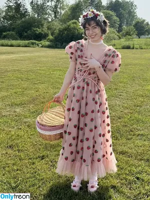 Princessemmagrace / emmamurabito / mightytinyginger nude photo #0079
