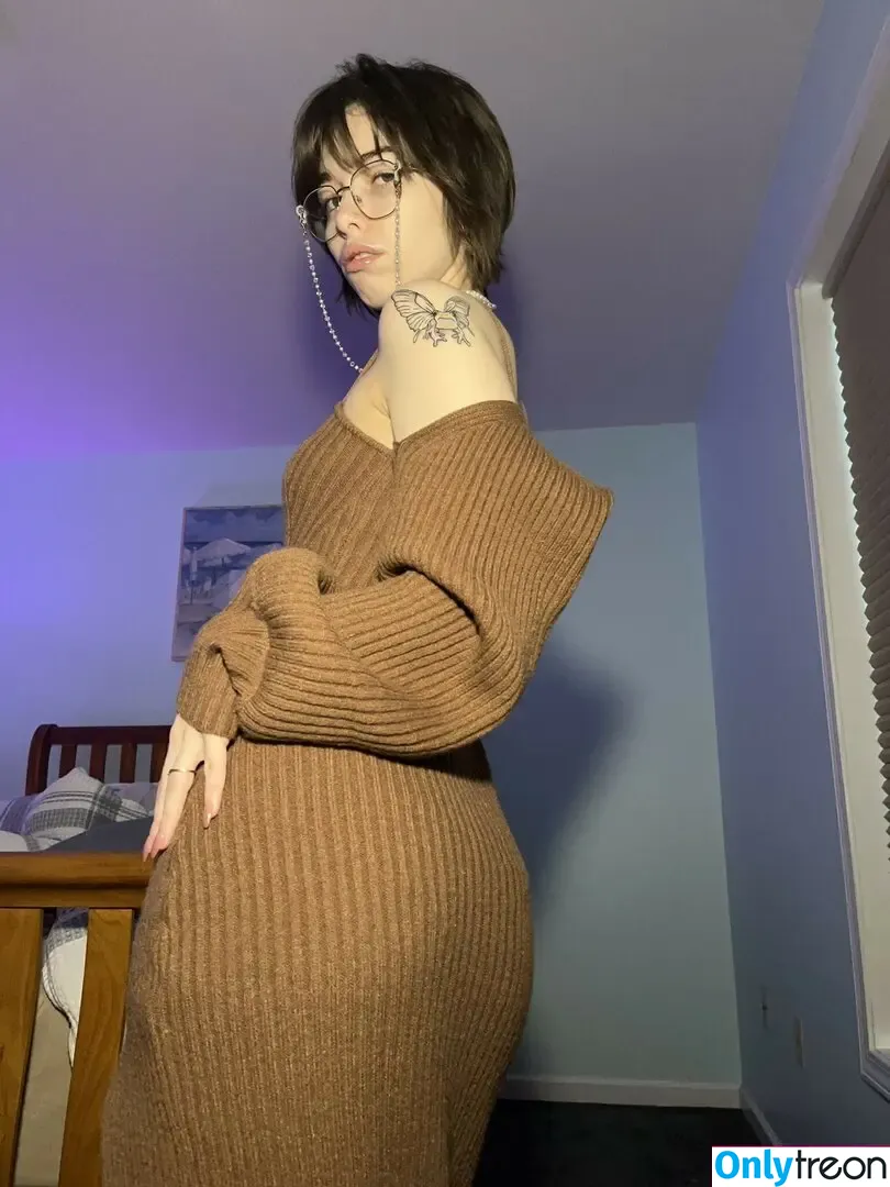 Princessemmagrace nude photo #0035 (emmamurabito / mightytinyginger)