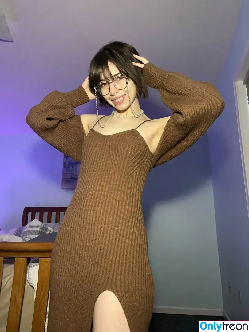 Princessemmagrace nude photo #0036 (emmamurabito / mightytinyginger)