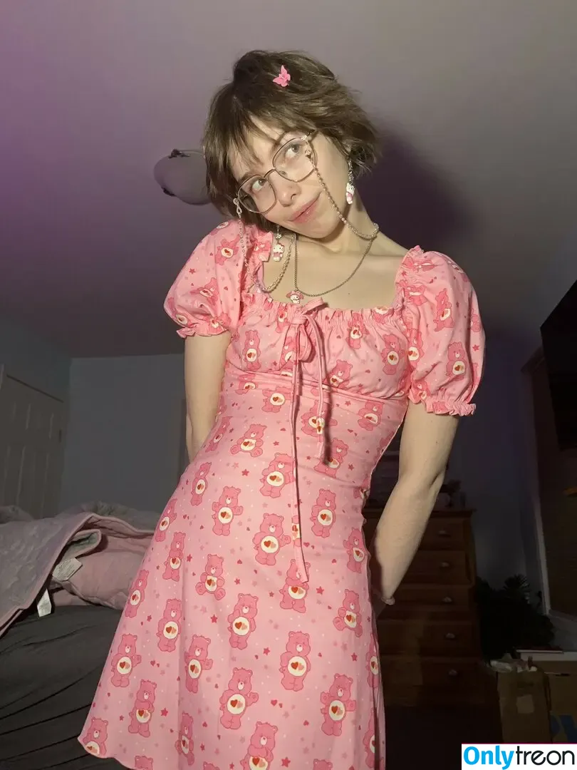 Princessemmagrace nude photo #0038 (emmamurabito / mightytinyginger)