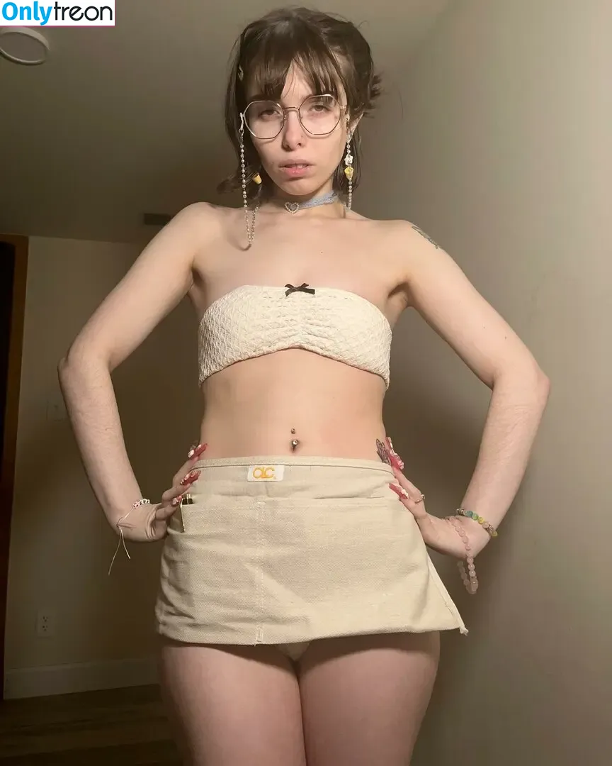 Princessemmagrace nude photo #0471 (emmamurabito / mightytinyginger)
