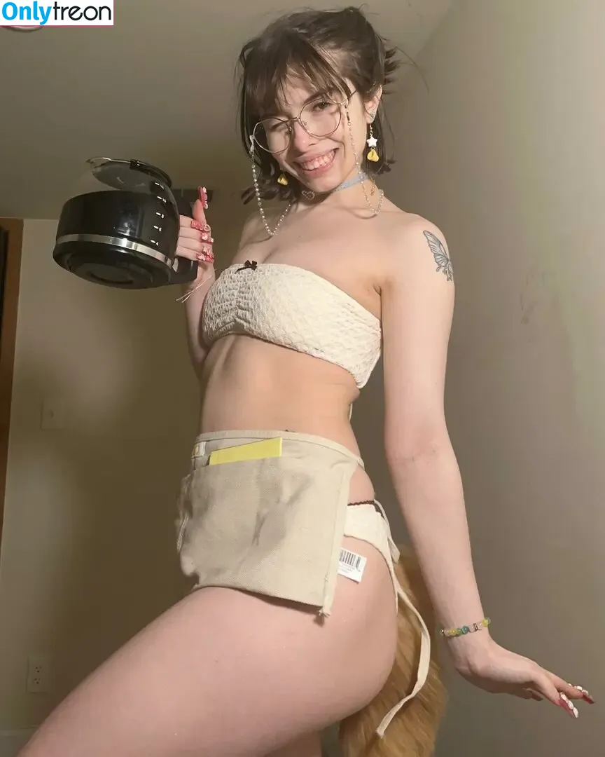 Princessemmagrace nude photo #0475 (emmamurabito / mightytinyginger)