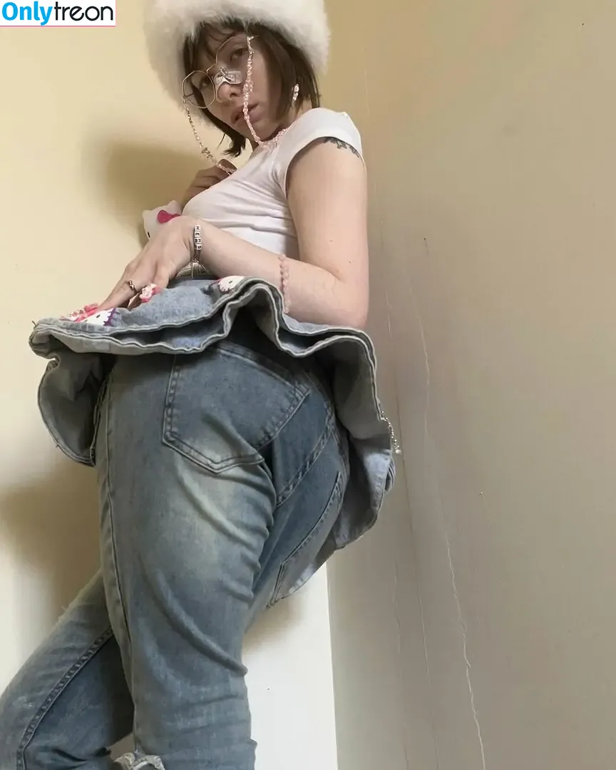 Princessemmagrace nude photo #0493 (emmamurabito / mightytinyginger)