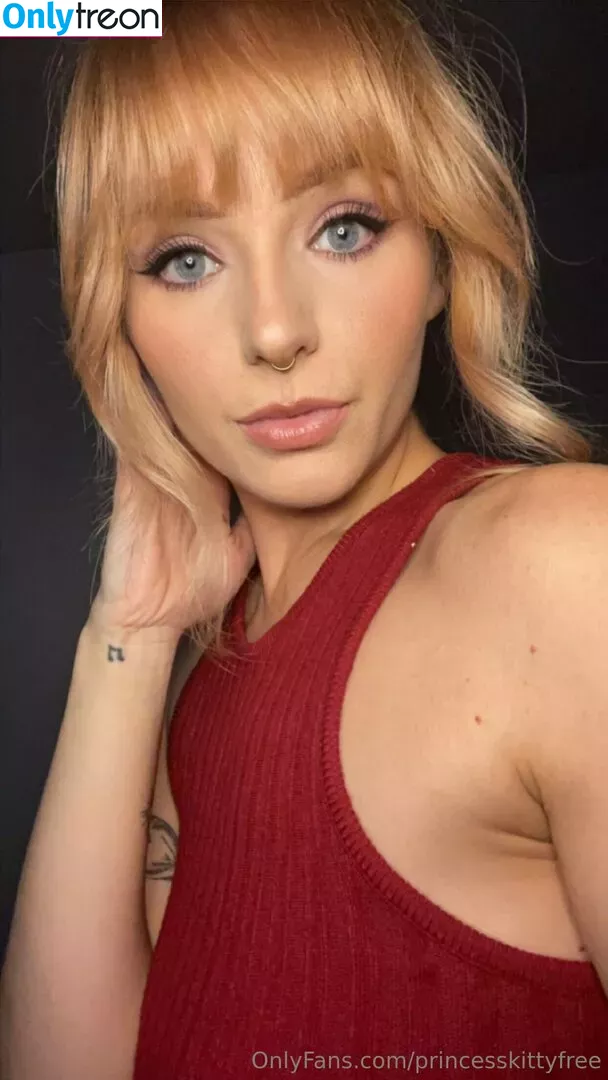 princesskittyfree nude photo #0121 (princxsskitty)