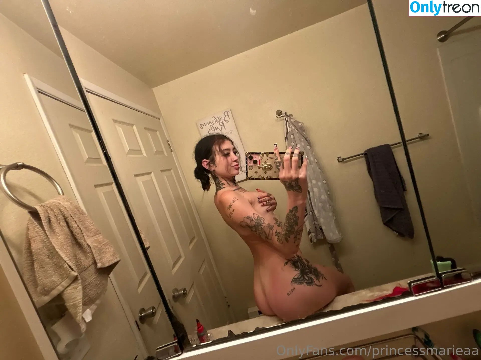 princessmarieaa nude photo #0015 (kelseymarieaa)