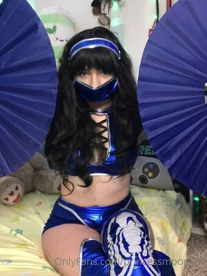 princessmoon129 / Stonedmoon / princessmoon129x / stoner_sexual фото голая #0051