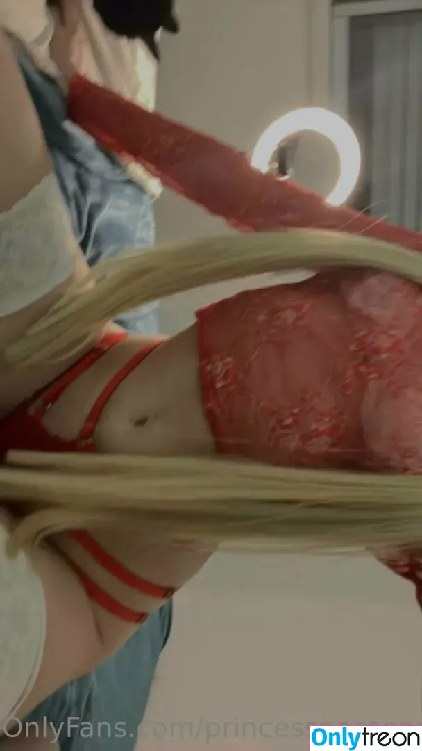 princesspassengerr nude photo #0018 (princesspassengerr)