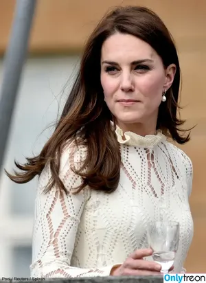 PrincessWales / Catherine / Kate Middleton / _kate_middleton_royal nude photo #0014