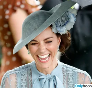 PrincessWales / Catherine / Kate Middleton / _kate_middleton_royal nude photo #0020