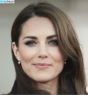 PrincessWales / Catherine / Kate Middleton / _kate_middleton_royal nude photo #0056