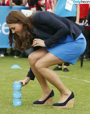 PrincessWales / Catherine / Kate Middleton / _kate_middleton_royal nude photo #0059