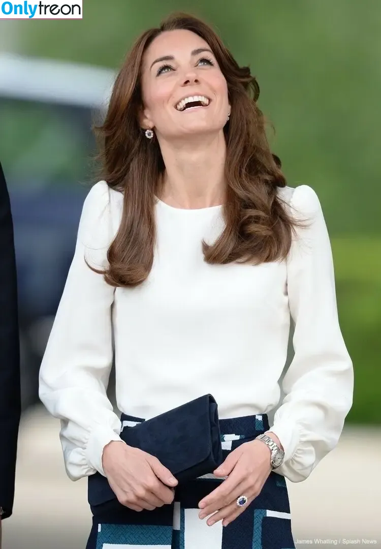 PrincessWales nude photo #0022 (Catherine / Kate Middleton / _kate_middleton_royal)