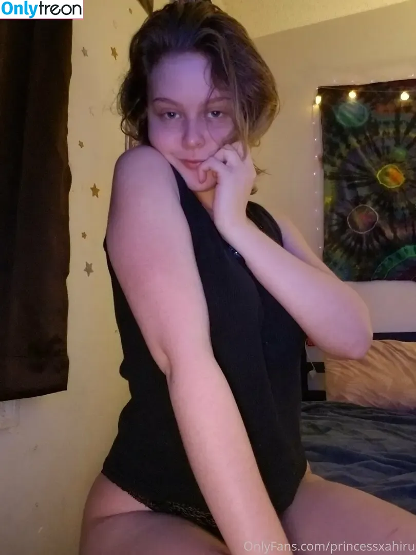 princessxahiru nude photo #0026 (princessxahiru)