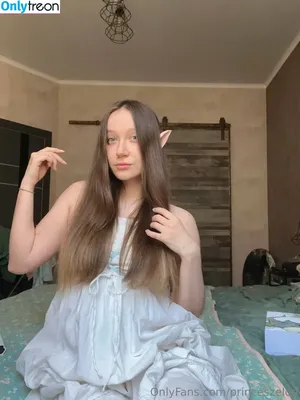 princeszelda / princesszeldaslays nude photo #0032