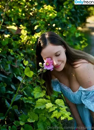princeszelda / princesszeldaslays nude photo #0039