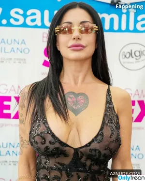Priscilla Salerno / Priscillasa_off / priscillasalernoofficial nude photo #0100