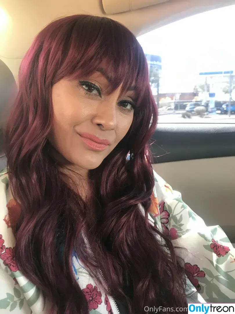 Priya Anjali Rai голая photo #0228 (priya_rai_xoxo / priyaanjalirai)