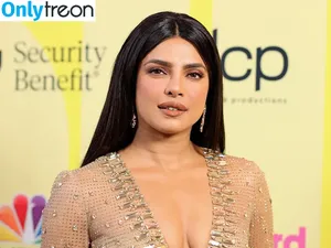 Priyanka Chopra / priyankachopra фото голая #0174
