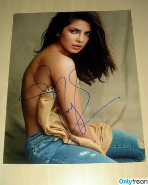 Priyanka Chopra / priyankachopra фото голая #0194