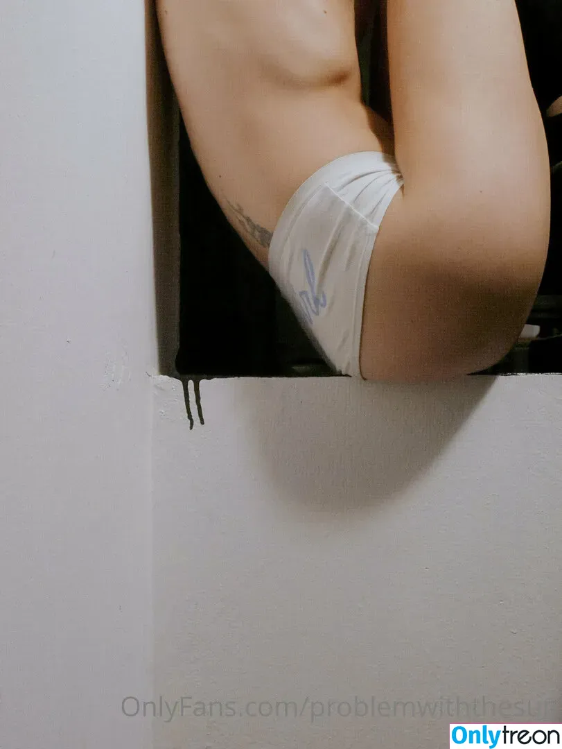 problemwiththesun nude photo #0068 (PEOPLEFROMTHELITTLETOWN / problem_with_the_sun / sun_problem)