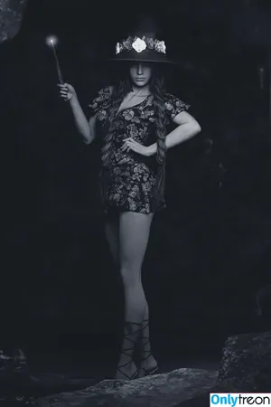 Professor Mirabel Garlick / Hogwarts Legacy / Noahgraphicz / joelgraphicz22 / user nude photo #0227
