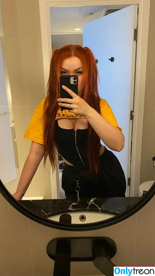 Proxyfox nude photo #0142 (Amaliuz)