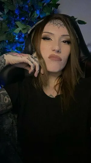 Pterodactylsftw / twowheelsandaponytail nude photo #0034