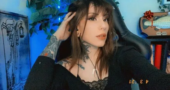 Pterodactylsftw / twowheelsandaponytail nude photo #0060